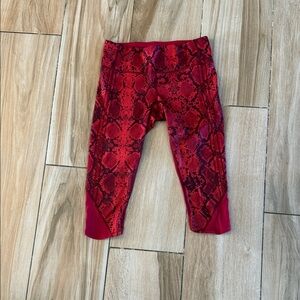 Lululemon Athletica Vibrant Red Patterned Leggings